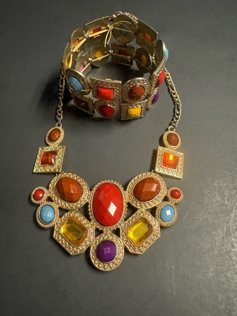 Multicolor Statement Necklace and Bracelet Set EUC